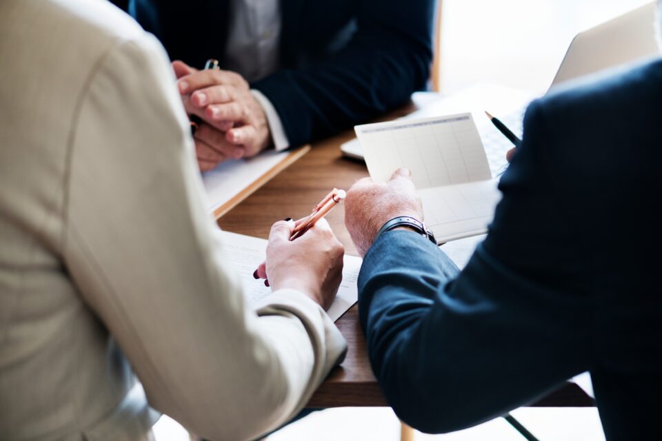 ¿Qué son las instituciones financieras privadas?